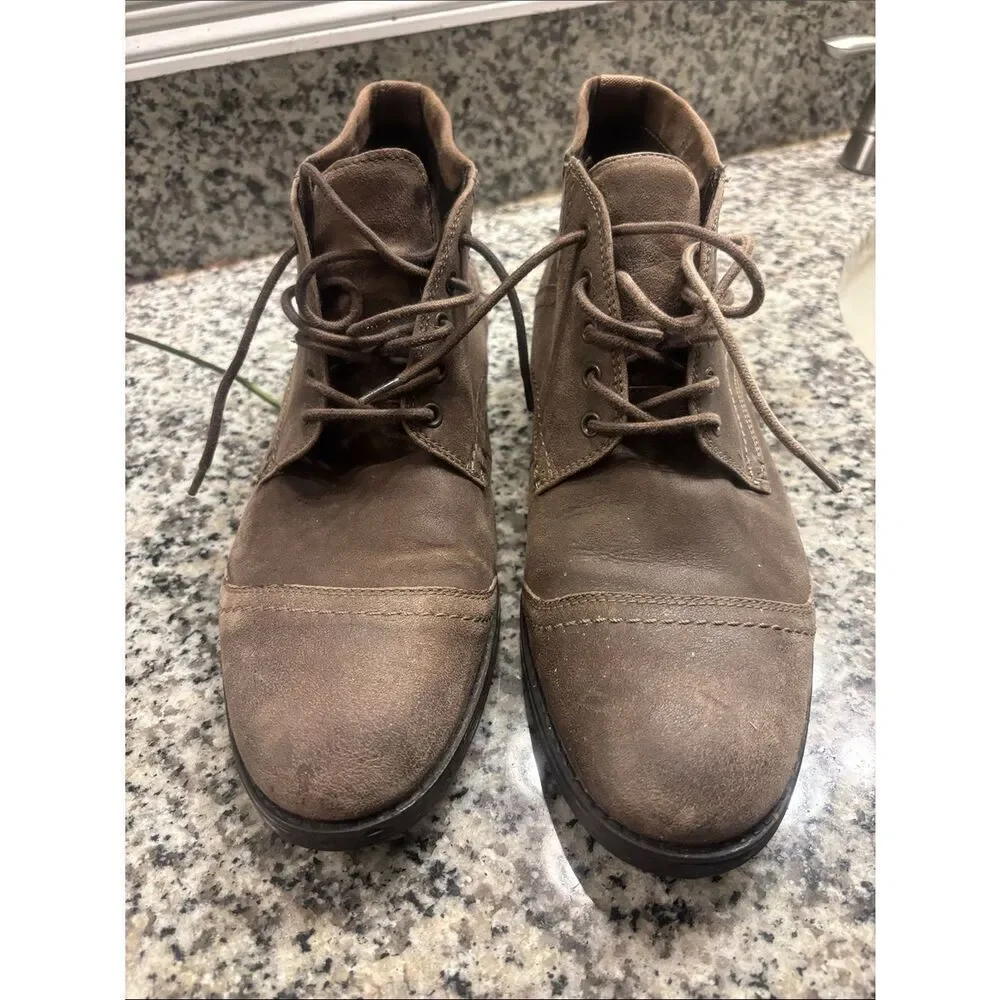 Clarks timeless suede